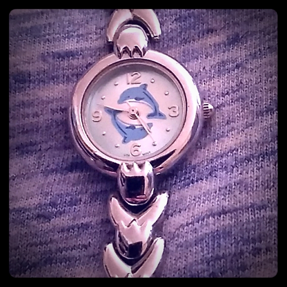 Dolphin Watch - Picture 1 of 4